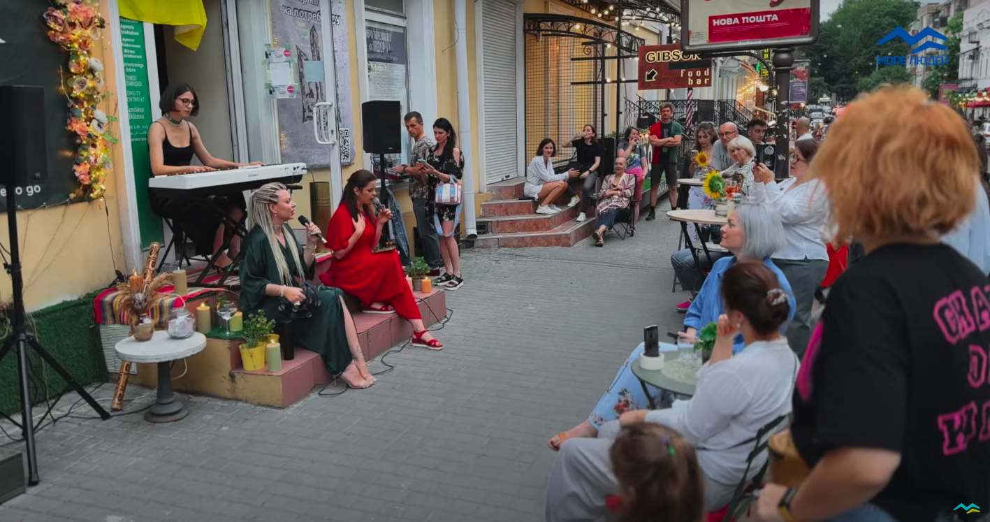 Музика заради життя: як вуличні концерти в Одесі допомагають військовим