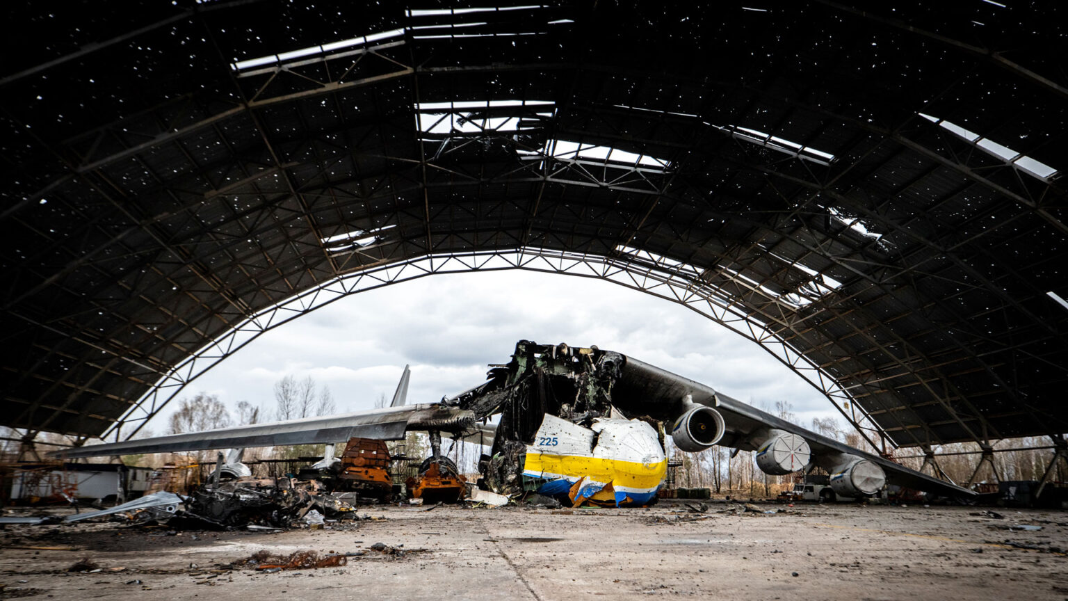 День, коли росіяни знищили «Мрію»: чому наш літак настільки важливий