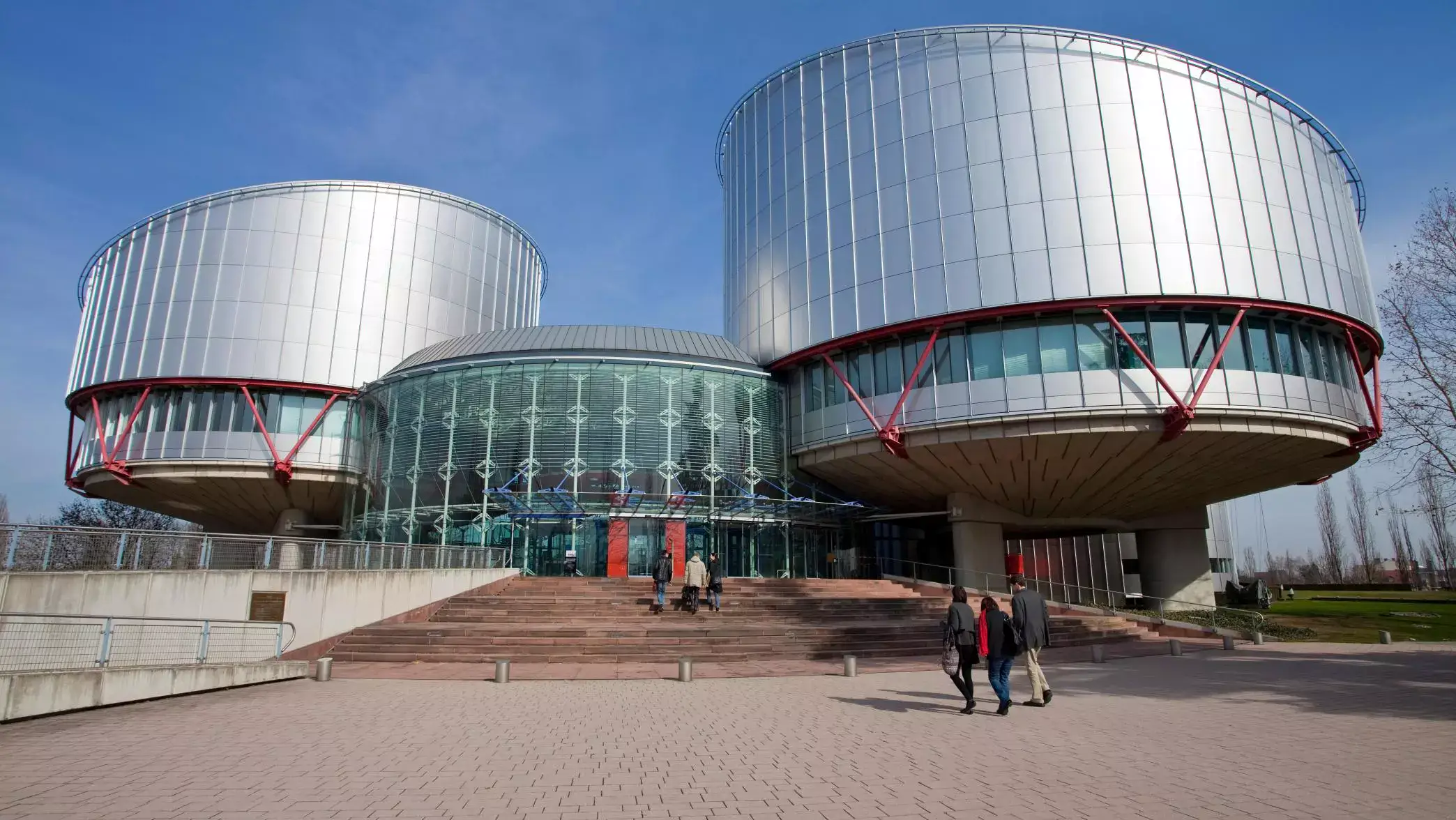 Безпрецедентна справа, історичне рішення: що дає Україні вирок ЄСПЛ щодо рф