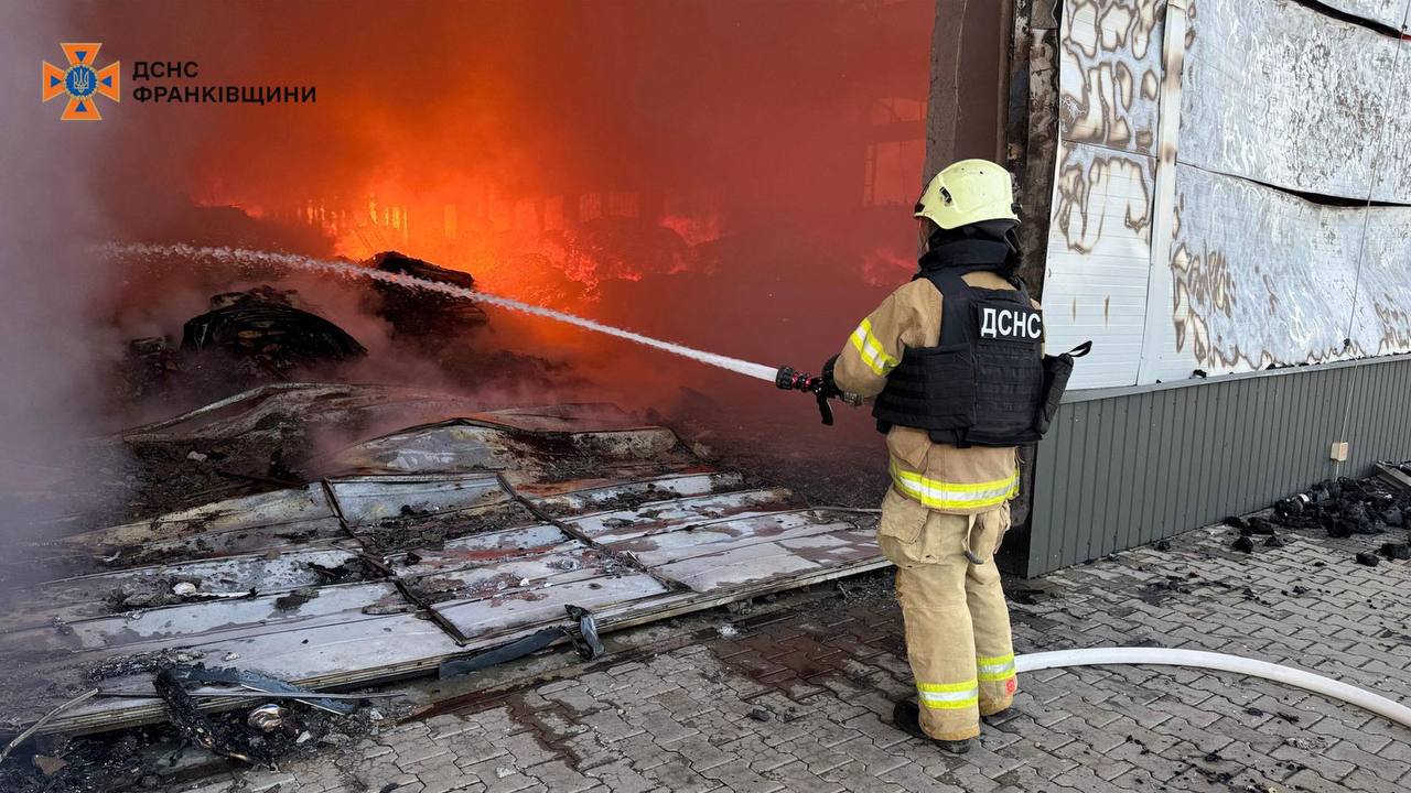 рф вночі атакувала цивільну інфраструктуру України: є зміни у рейсах Укрзалізниці