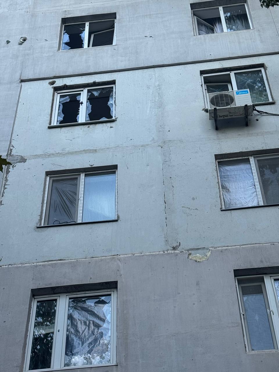 рф вночі атакувала Одещину балістикою: які руйнування