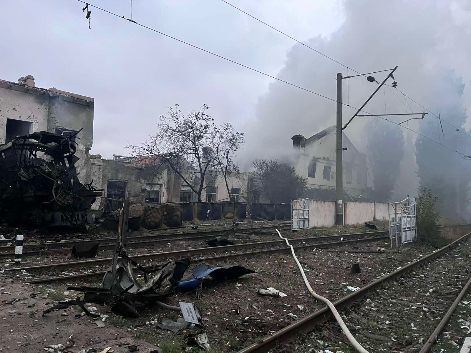 Росіяни вгатили по залізничному депо в Одесі: наслідки атаки 2 жовтня