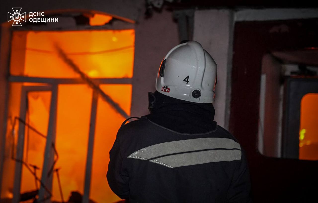 Росіяни вгатили по залізничному депо в Одесі: наслідки атаки 2 жовтня
