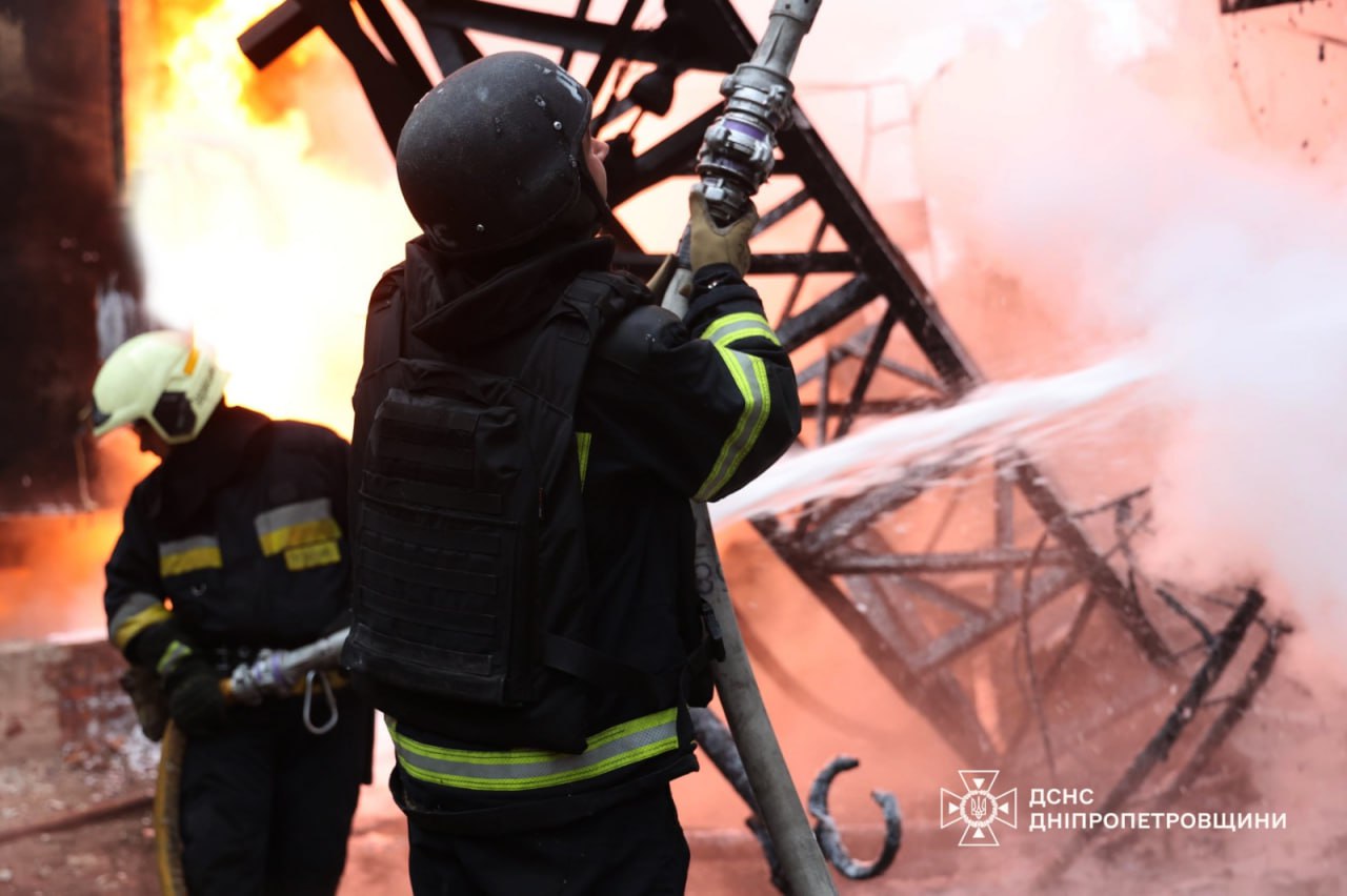 рф вдарила по енергетичних об’єктах України: у яких регіонах перебої зі світлом