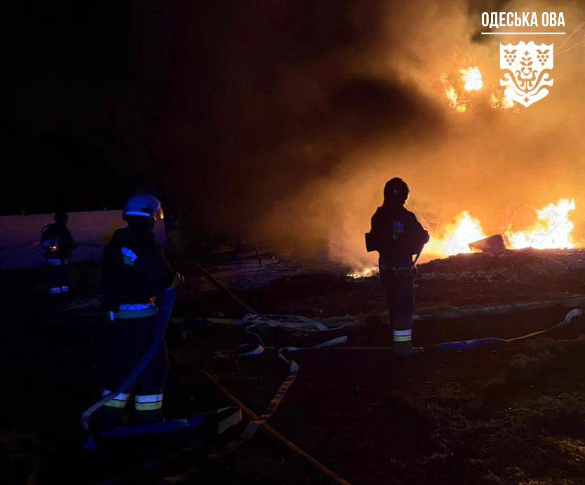 Масована атака дронами на Одещину: пошкоджено енергетичні об’єкти й залізничне депо