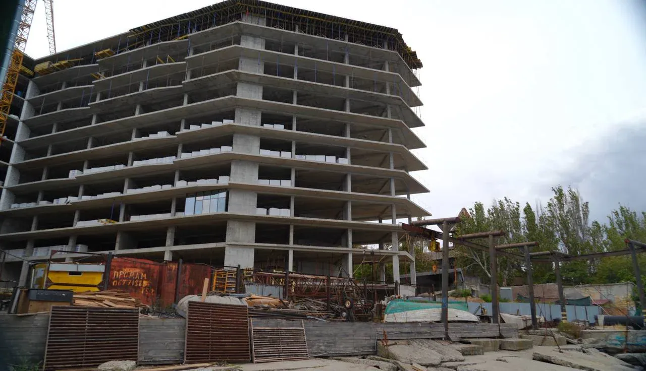 M1 Club Apartments на Ланжероні: міськрада Одеси визнала незаконність будівництва