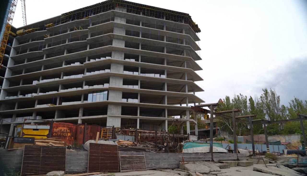 Хмарочос на Ланжероні, що вкрав краєвид: як Одеса втрачає вид на море