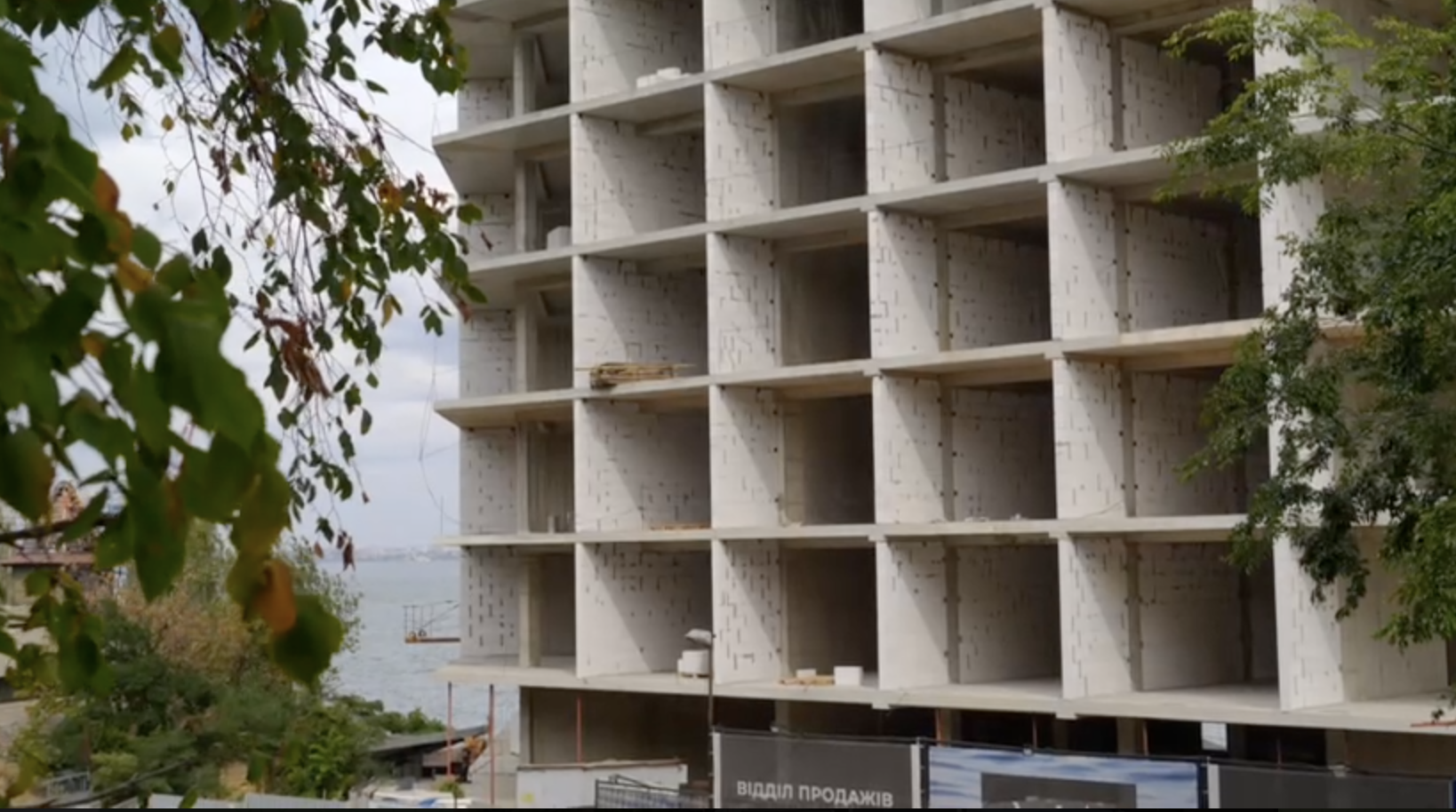 M1 Club Apartments на Ланжероні: міськрада Одеси визнала незаконність будівництва