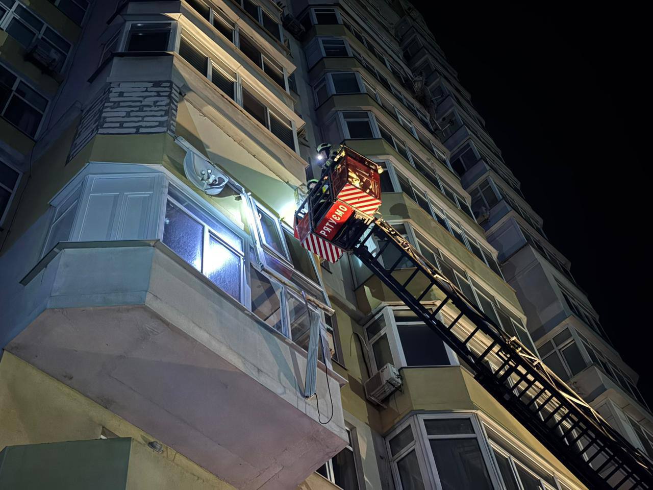 Одесу масовано атакували дронами: наслідки, руйнування та ситуація з транспортом 12 грудня