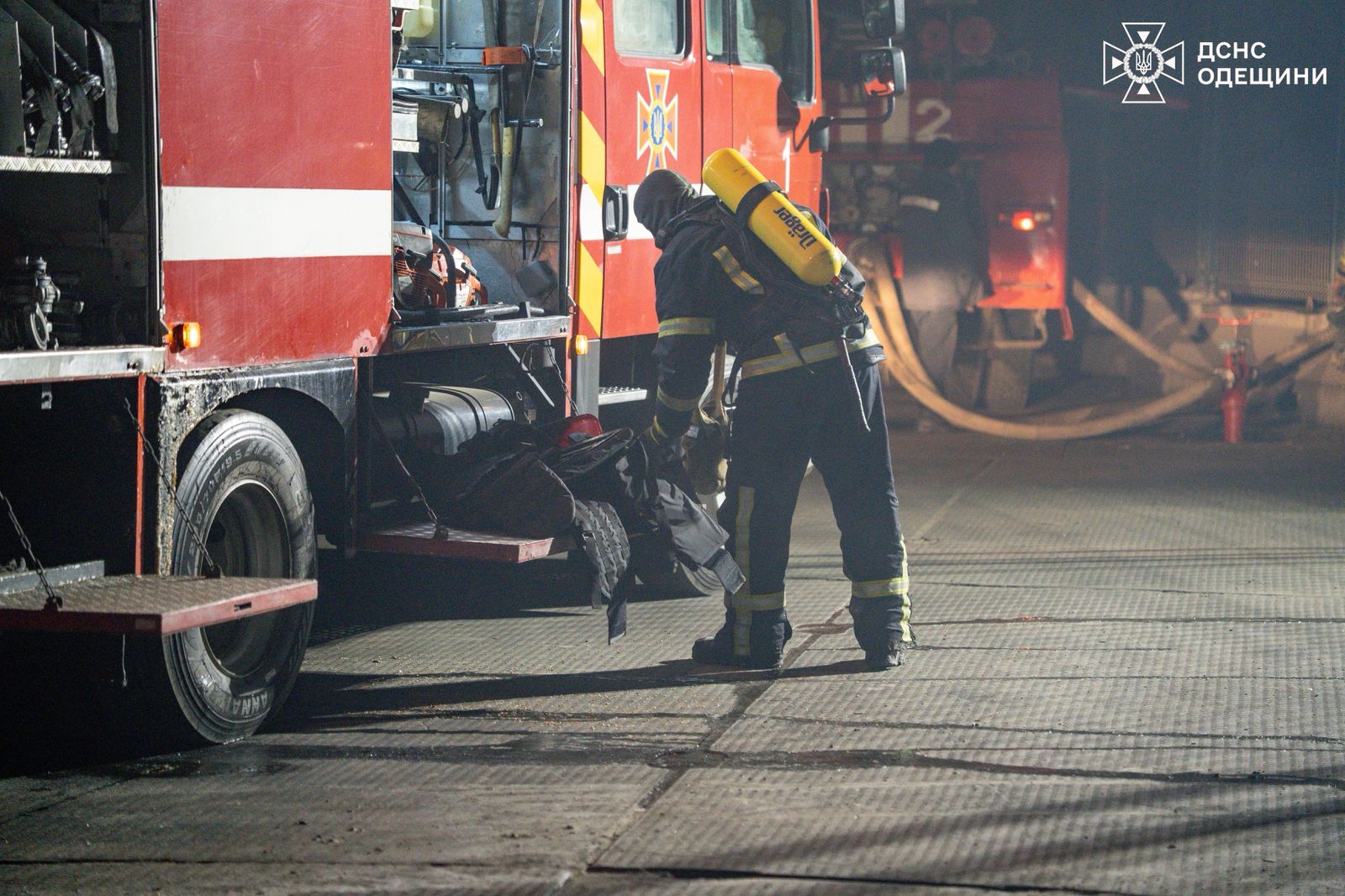 росія атакувала Одесу і область дронами: били по енергетиці та портах