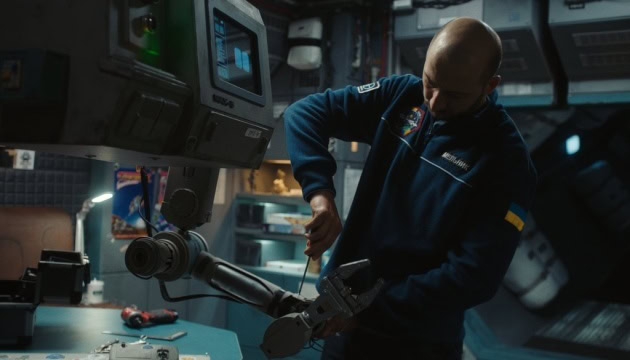 «Ти — космос» став другим найкасовішим українським фільмом 2025 року: цікаве про стрічку