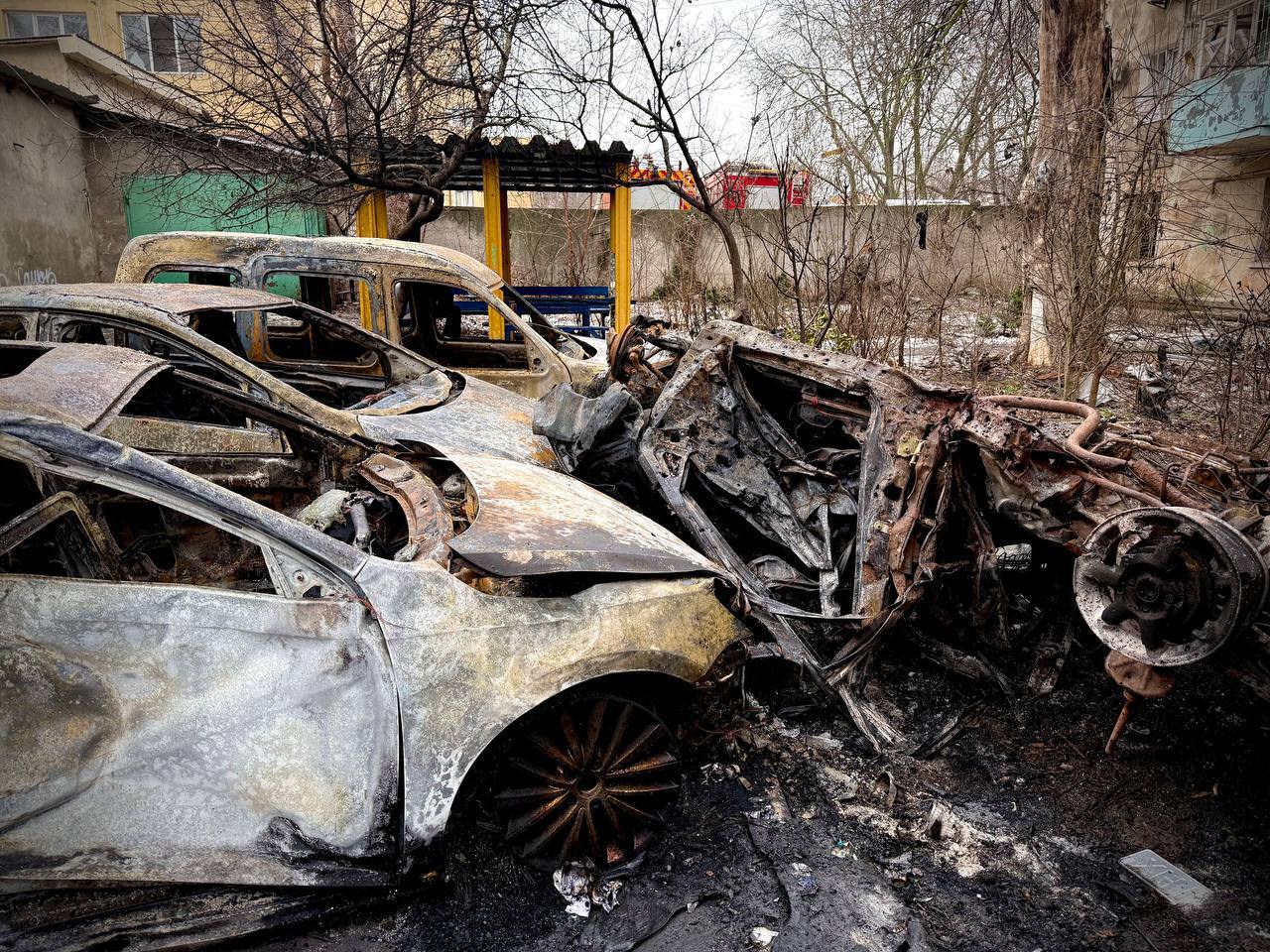 росіяни вночі масовано атакували Одесу: про наслідки удару 27 січня