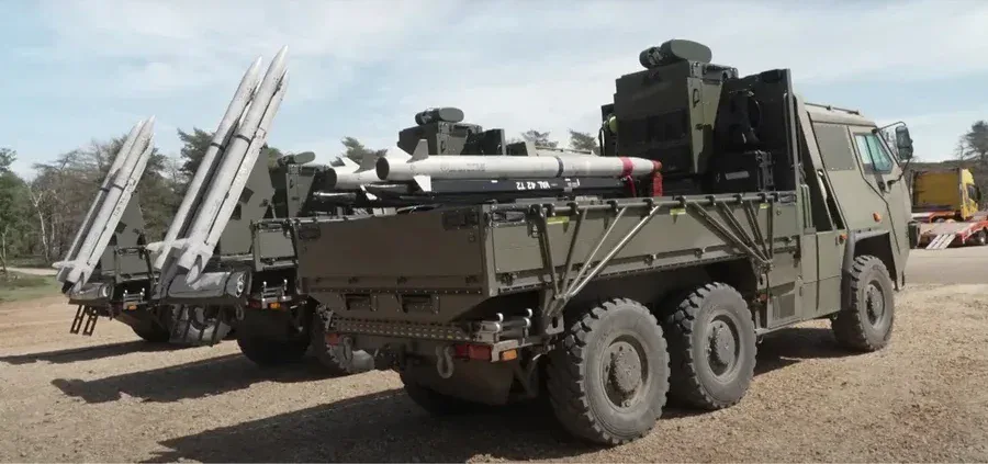 Спеціально створені для ЗСУ: що відомо про ЗРК Raven і Gravehawk, які Британія передала Україні