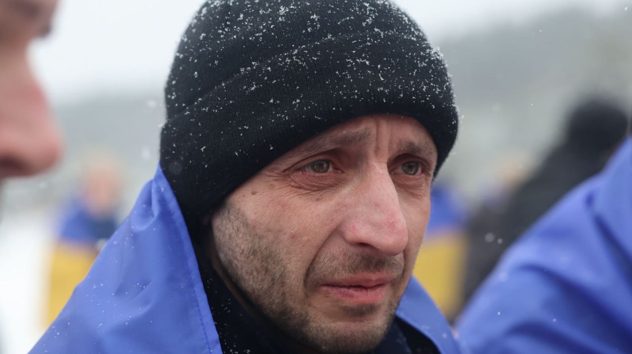 Перший обмін полоненими у 2026 році: Україна повернула 157 військових та цивільних