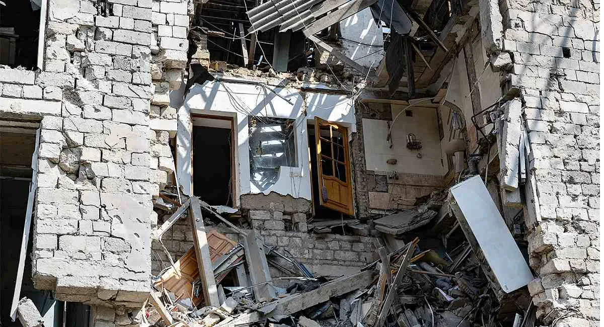 Приліт у мій будинок: як діяти у перші хвилини, щоб не нашкодити собі й іншим