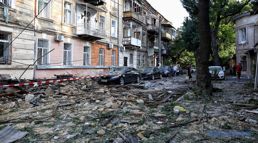 Атаки дронів рф: що робити під час обстрілу та чи працює правило «двох стін»